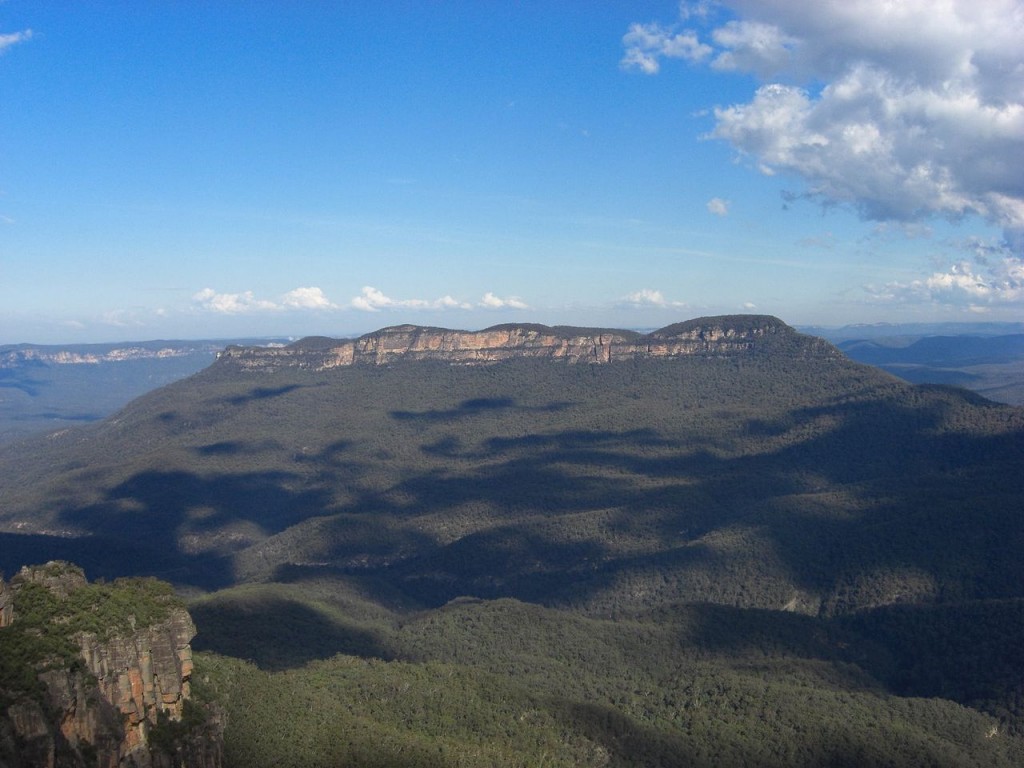 Blue Mountains in the afternoon