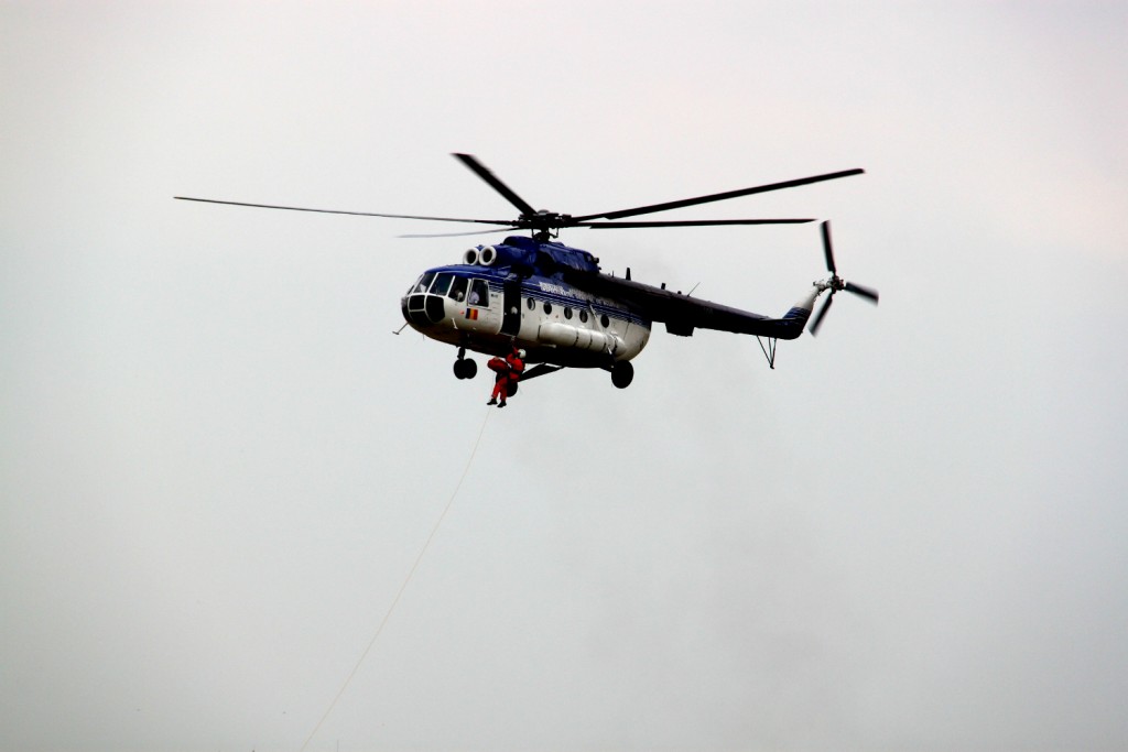 Romanian tactical exercise - helicopter rescue