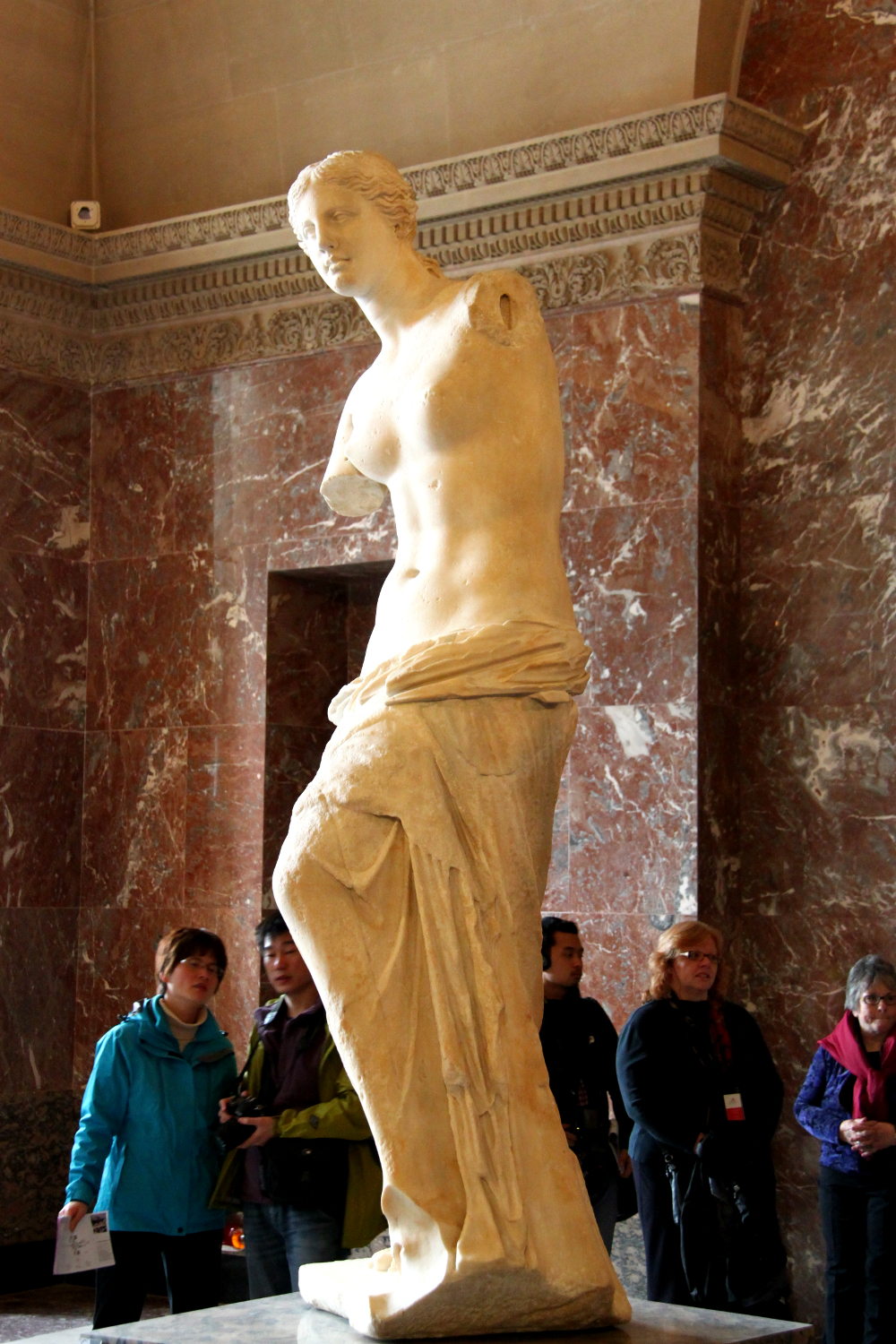 Venus de Milo, Louvre Museum, Paris