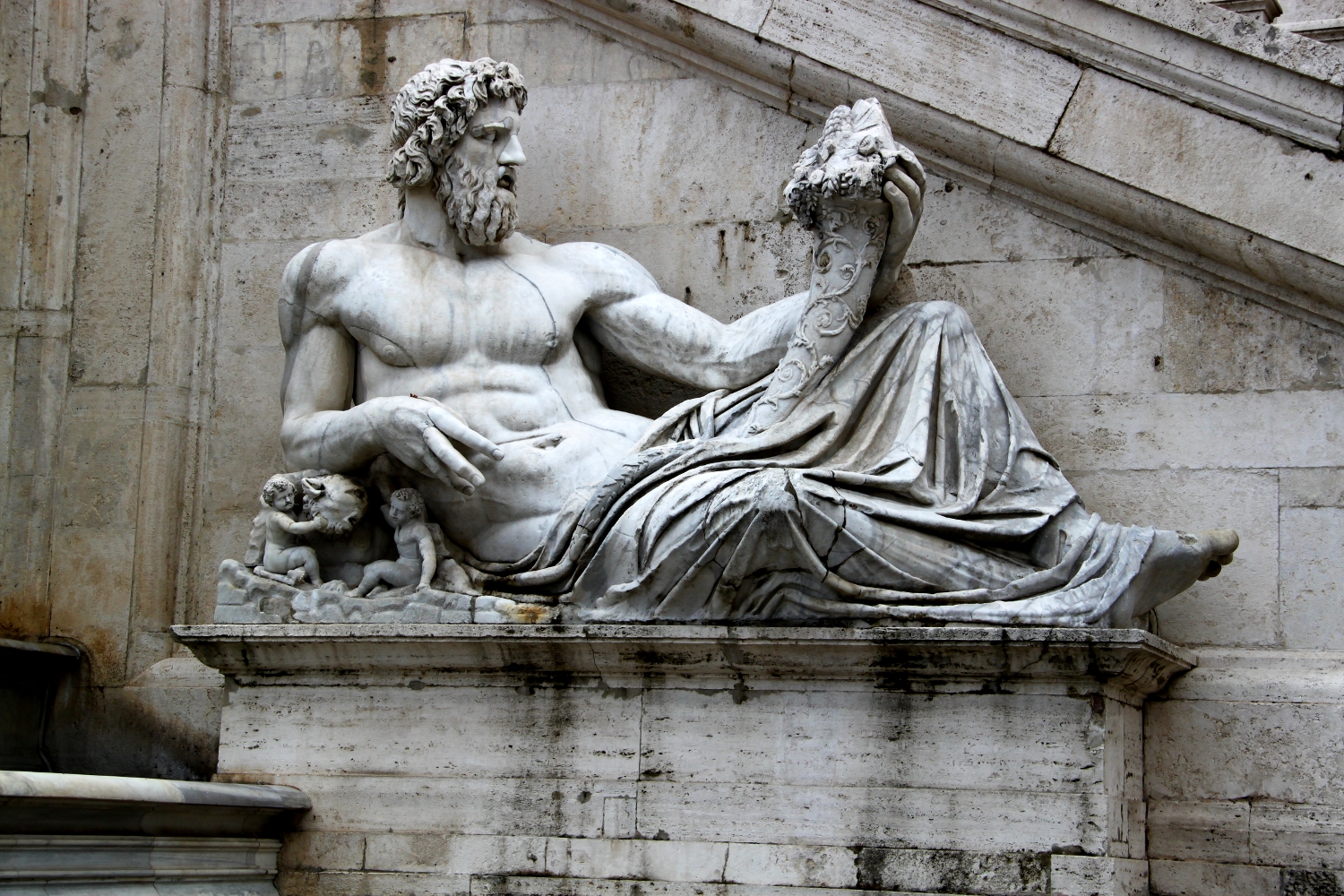 Statue seen in Rome