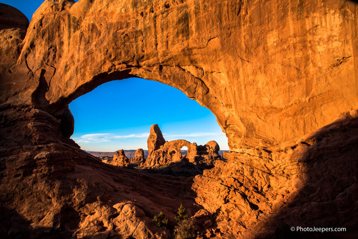 Sunrise Turret Arch - Arches National Park