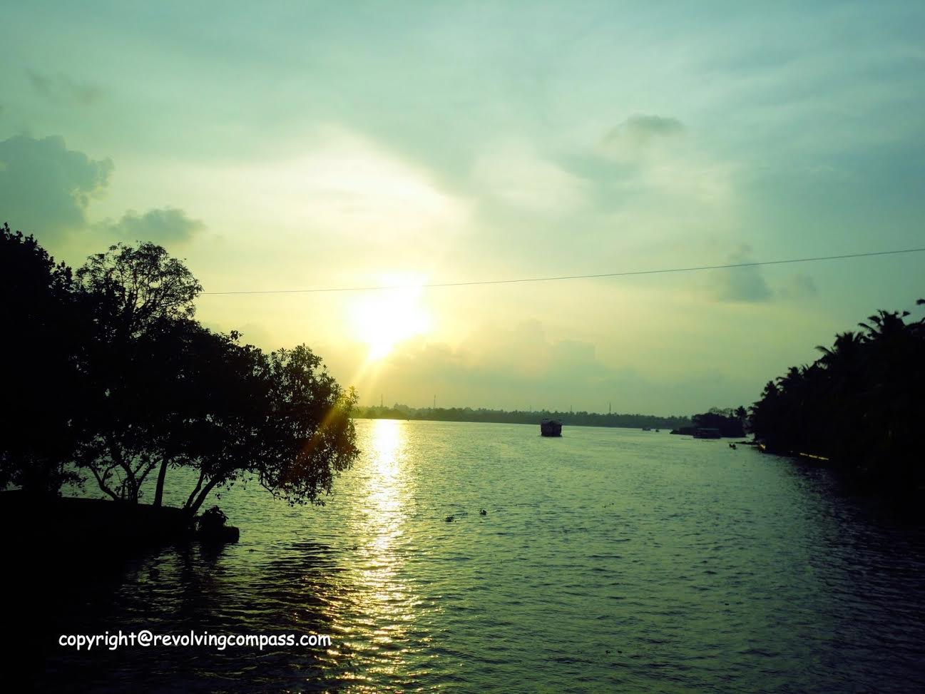 Alleppey - Kerala, India - The best places to see in Kerala - A complete travel guide to Kerala