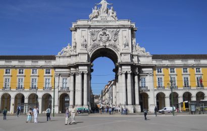 Lisbon Travel Guide: what to see, where to eat and stay, and tips