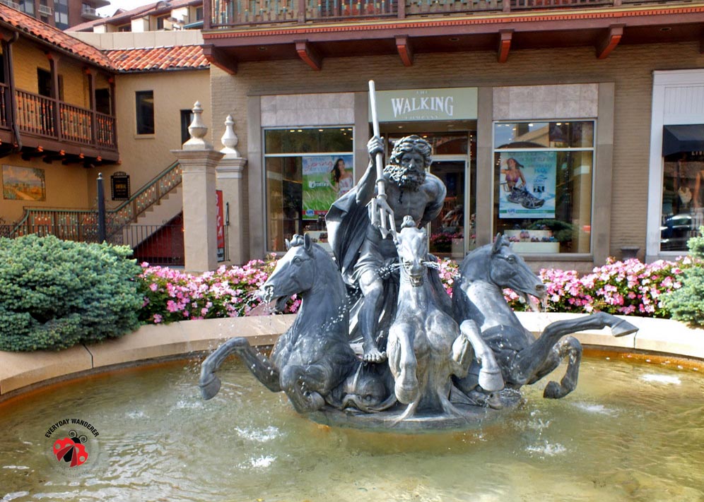 Fountain Country Club Plaza 
