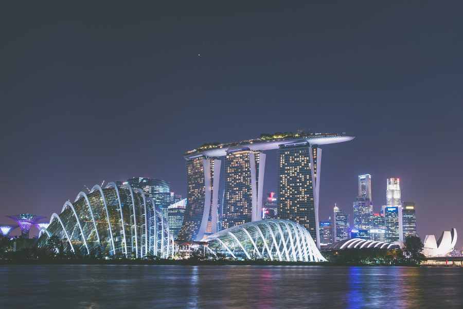 Singapore is one of the places to visit on the "Banana Pancake Trail", a backpacking trip across Southeast Asia that is a rich, fulfilling, and life-changing experience that you should do at least once in your life. Discover where else you should go from this article. #asia #southeastasia 