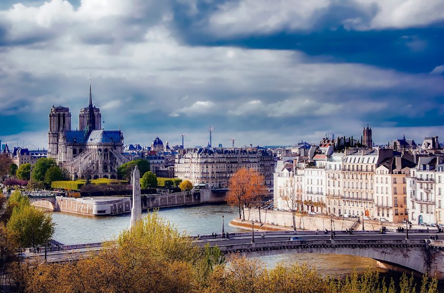 What not to do on your first trip to Paris