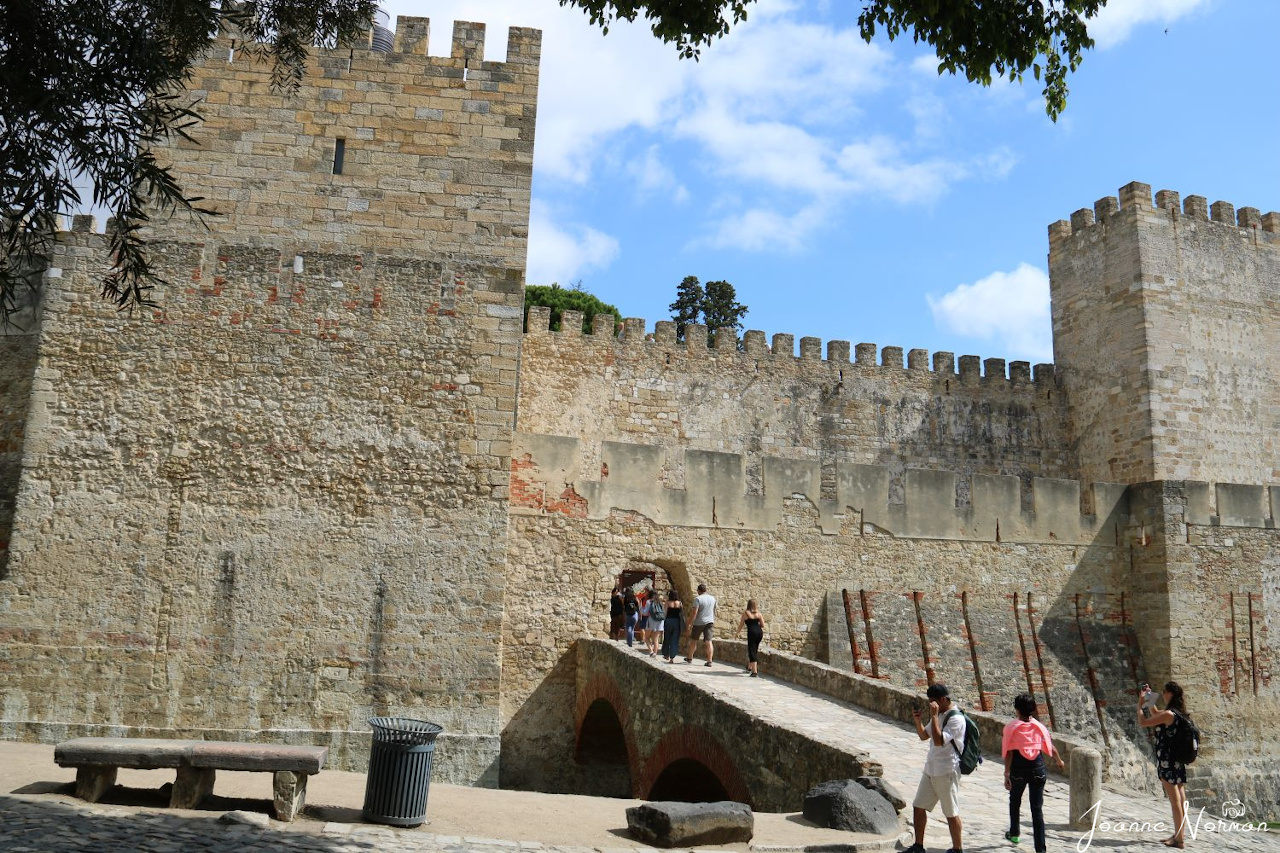 Castelo de Sao Jorge guide - the ultimate Lisbon Castle guide 