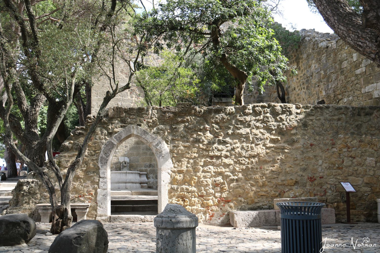 Sao Jorge Castle Courtyards