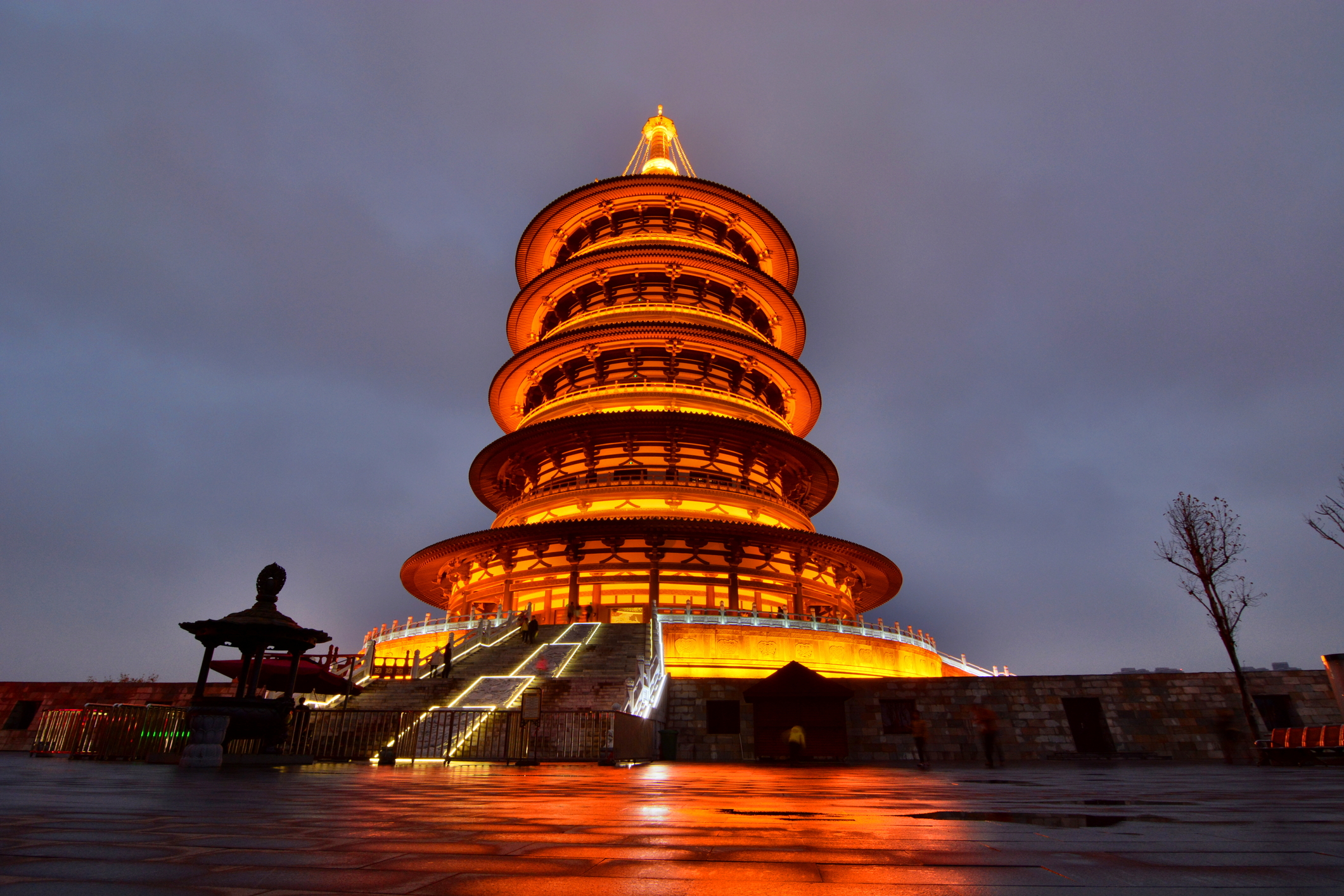 Tian temple by night. Luoyang, Henan province. China