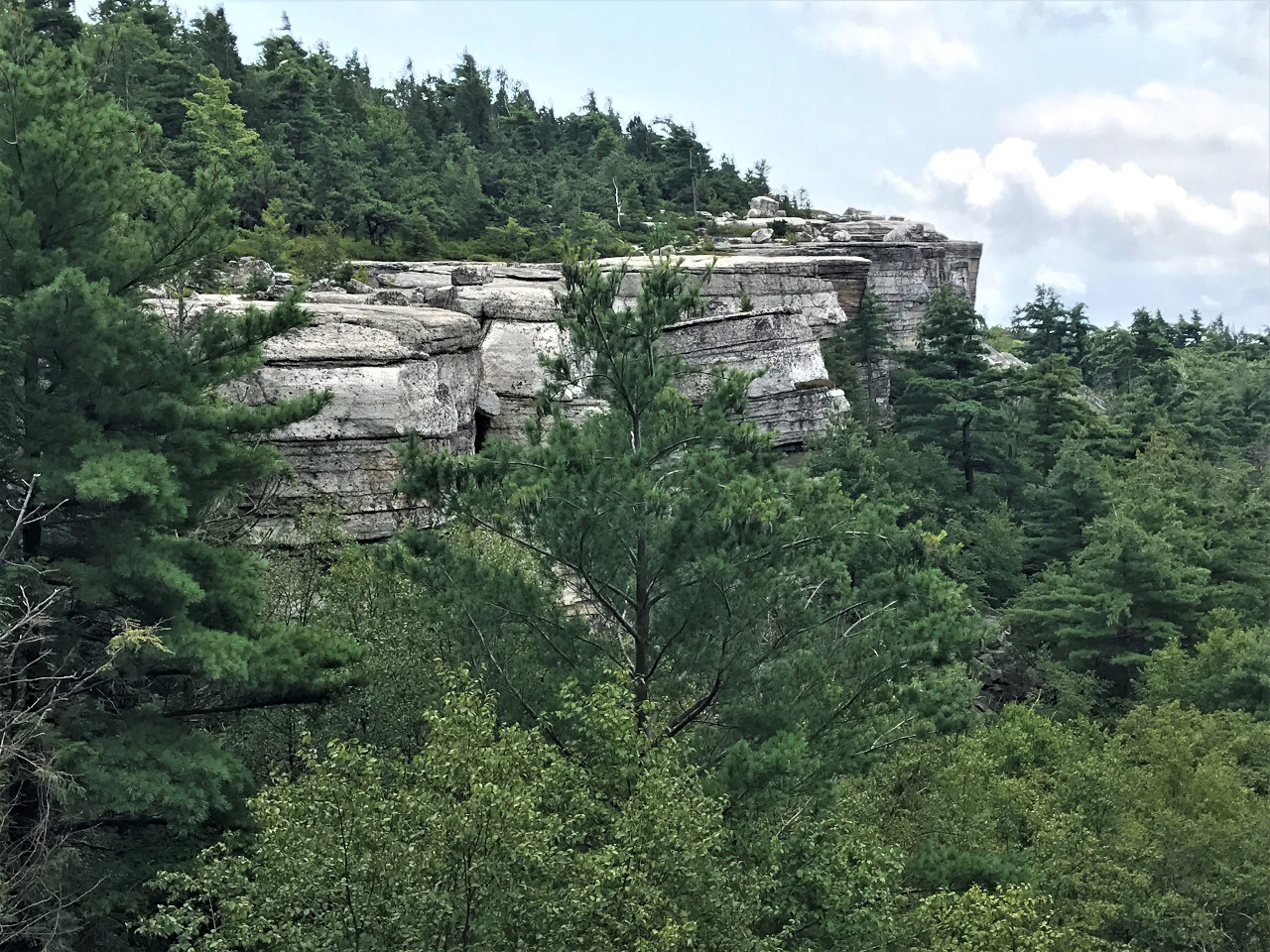 Gertrude’s Nose Trail is one of the top things to do outside NYC. Discover the best weekend getaways from New York City from this article