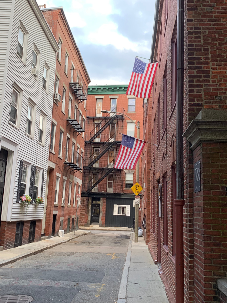 The North End is the traditional Italian neighborhood in Boston and the oldest neighborhood in Boston USA. Discover Boston's landmarks from this local's guide to Boston