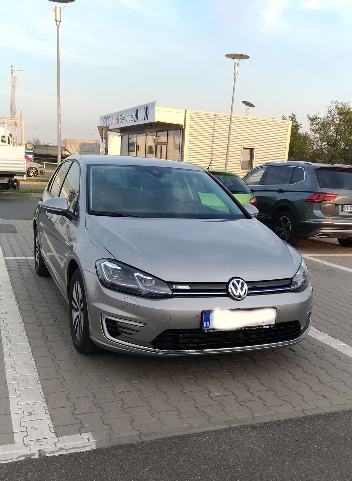 Volkswagen e-Golf travel guide