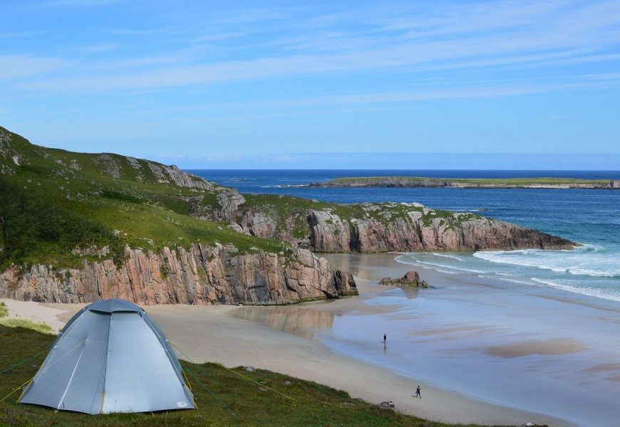 How to Create Shade at the Beach?