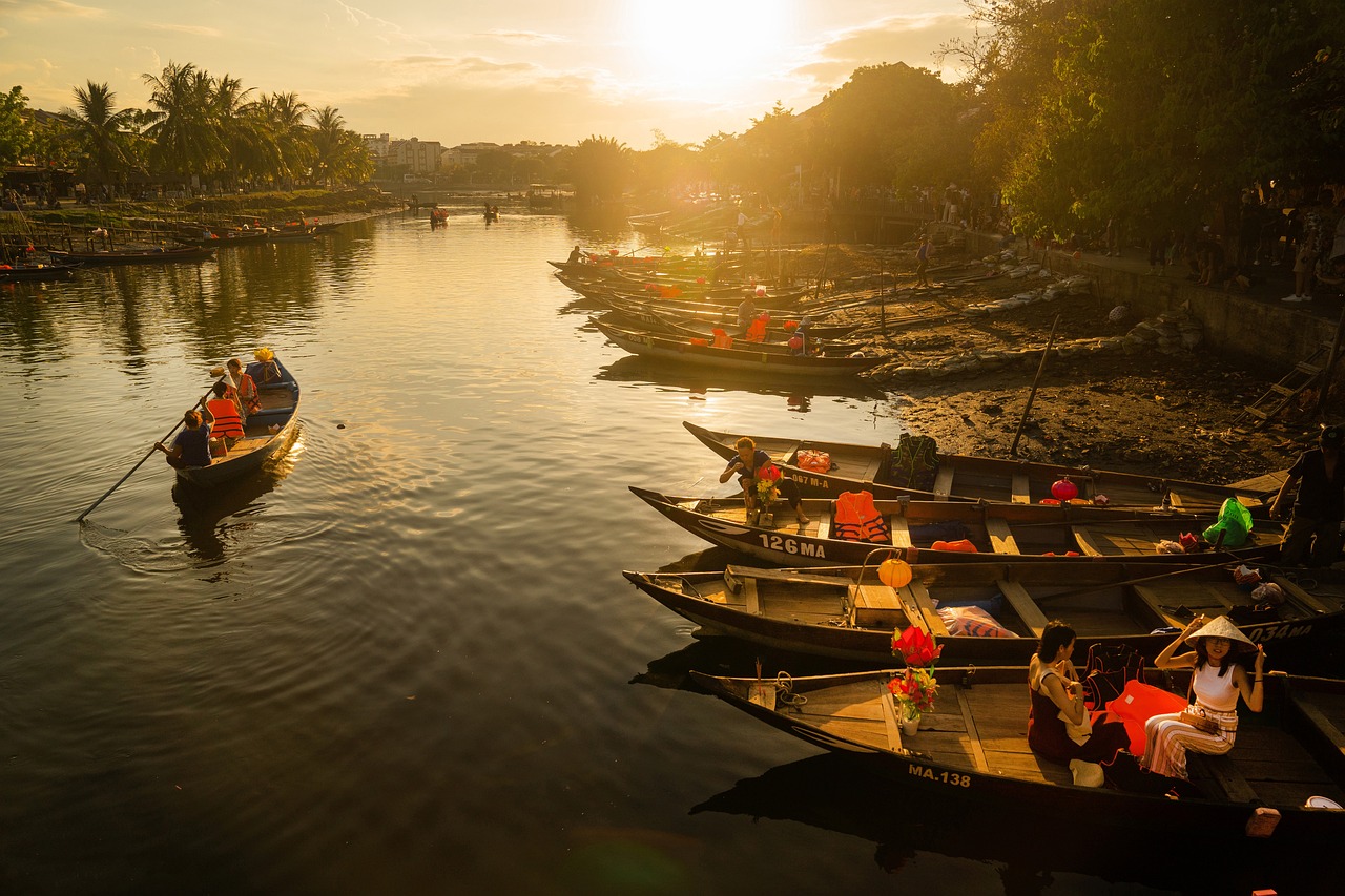 Where to go for Valentine's Day? Hoi An, Vietnam + 10+ more ideas