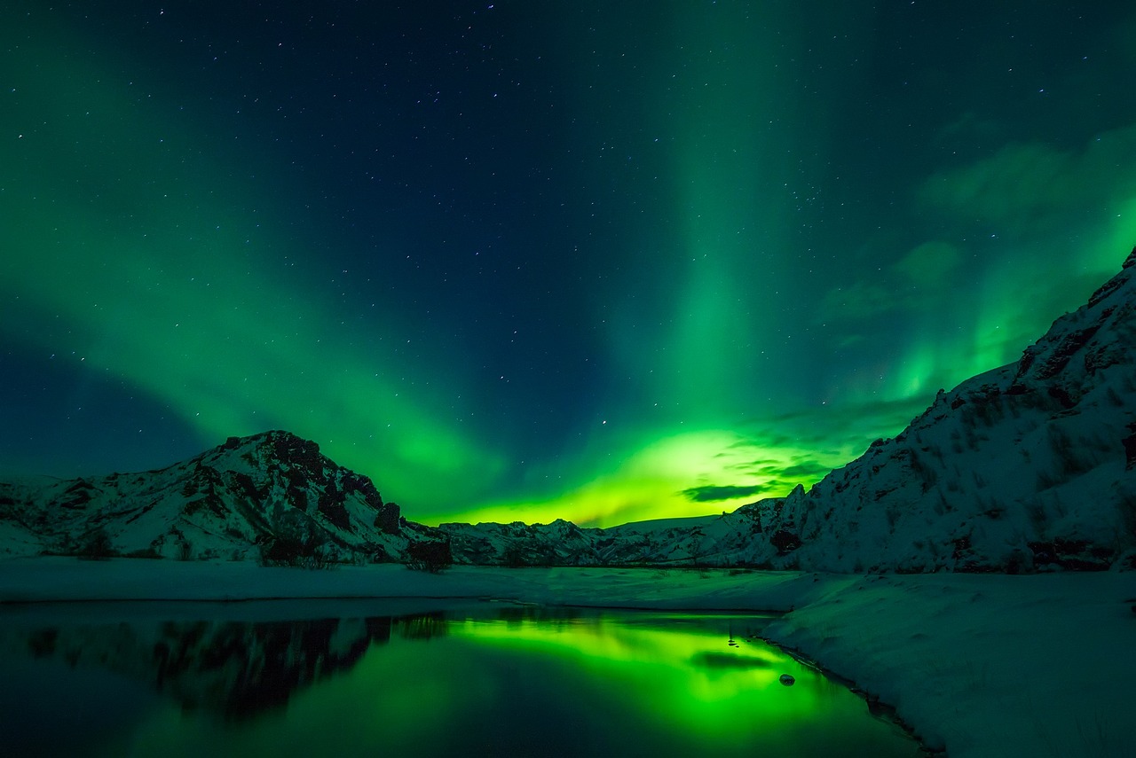 Løve forværres Bryggeri How to see the Northern Lights in Iceland: tips, destinations, and more -  Earth's Attractions - travel guides by locals, travel itineraries, travel  tips, and more