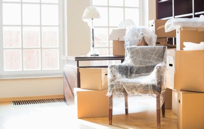 How to Move Heavy Furniture by Yourself 