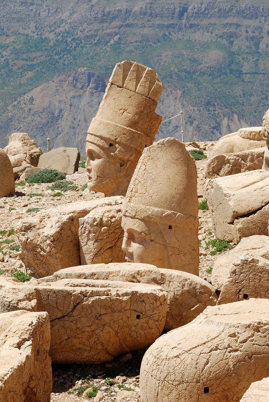 Mount Nemrut - Nemrut Dağı is one of the off the besten path attractions in Turkey