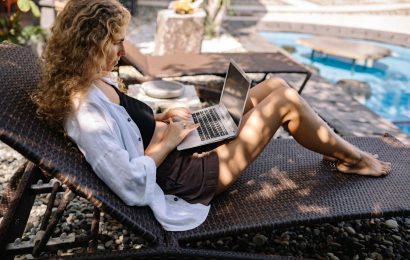 5 Ways Email Marketing Can Transform Your Travel Blog