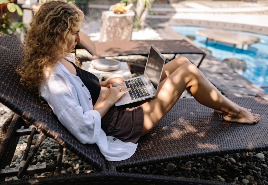 5 Ways Email Marketing Can Transform Your Travel Blog