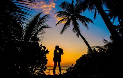 Parents on Honeymoon? The Viral Travel Trend That’s Dividing the Internet