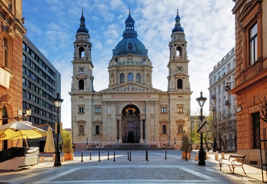 St. Stephen’s Basilica in Budapest: My Complete Guide, Tips & Panoramic Views