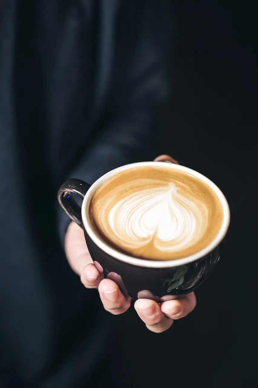 is 5 cups of coffee a day too much