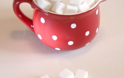 How to Cut Back on Sugar (Without Going Crazy): Science-Backed Habit Tweaks That Work