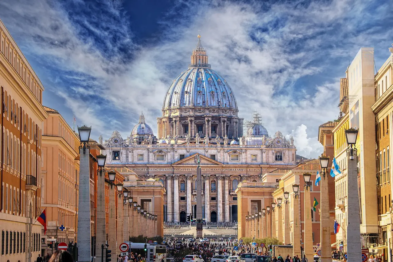 Discover 150+ Europe travel trivia questions with answers. Test your knowledge of history, culture, landmarks, and quirky facts - perfect for family fun!