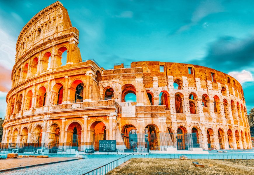 Do This in Italy and You’ll Get Fined (Tourists Keep Making These Mistakes)