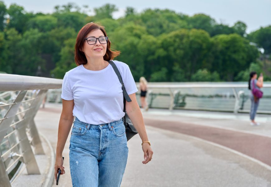 These 11 Everyday Habits Keep Your Brain Young (Backed by Neurologists)