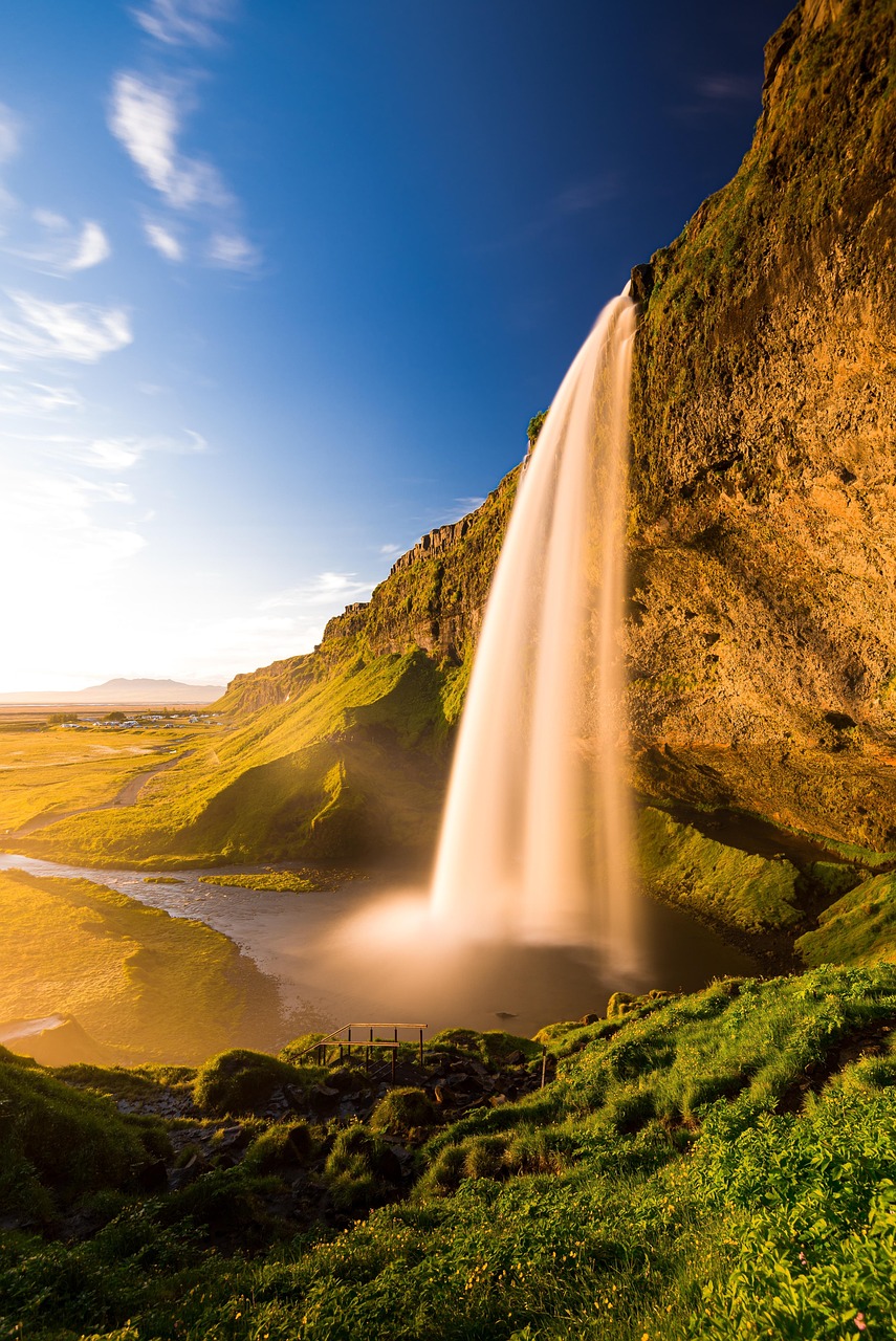 Seljalandsfoss, Iceland - the most photogenic waterfalls in the world