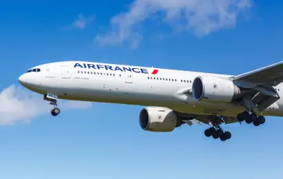 Eight Hours to Nowhere: Transatlantic Flight Turns Around Because of a Tricky Situation