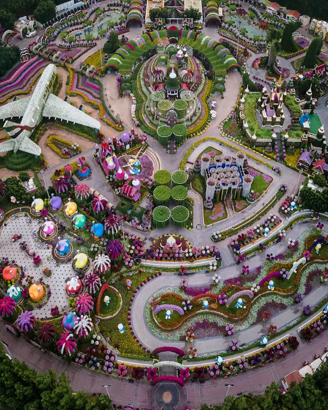 The Ultimate Dubai Bucket List for Everyone best things to do in Dubai - 100 top places to visit in Dubai - Dubai Miracle Garden