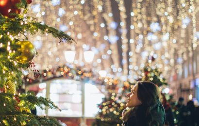 how to make holiday travel less stressful