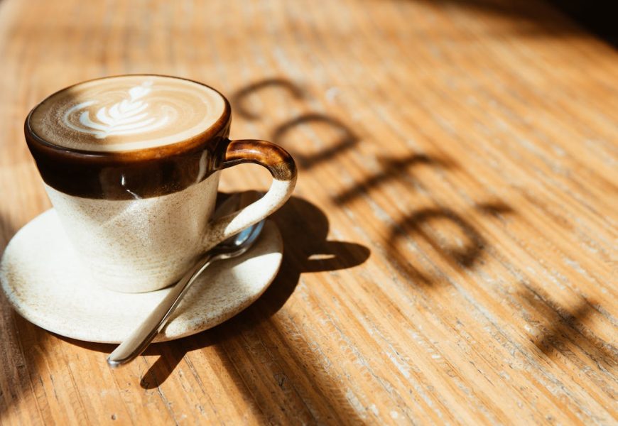 What Drinking Coffee on an Empty Stomach Actually Does to Your Body (Doctors Explain)