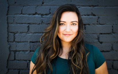 12 Signs You Have ‘Quiet Charisma’ (And Don’t Even Realize It) 12 Signs You Have ‘Quiet Charisma’ (And Don’t Even Realize It)