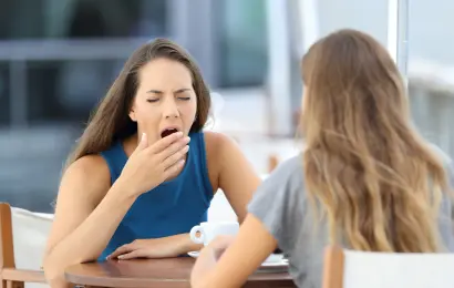 People Decide Whether to Listen to You in Seconds – These 7 Mistakes Kill Their Attention People Decide Whether to Listen to You in Seconds – These 7 Mistakes Kill Their Attention