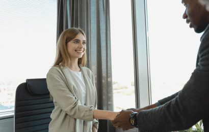 how the door in the face technique works in negotiation and how to use it ethically