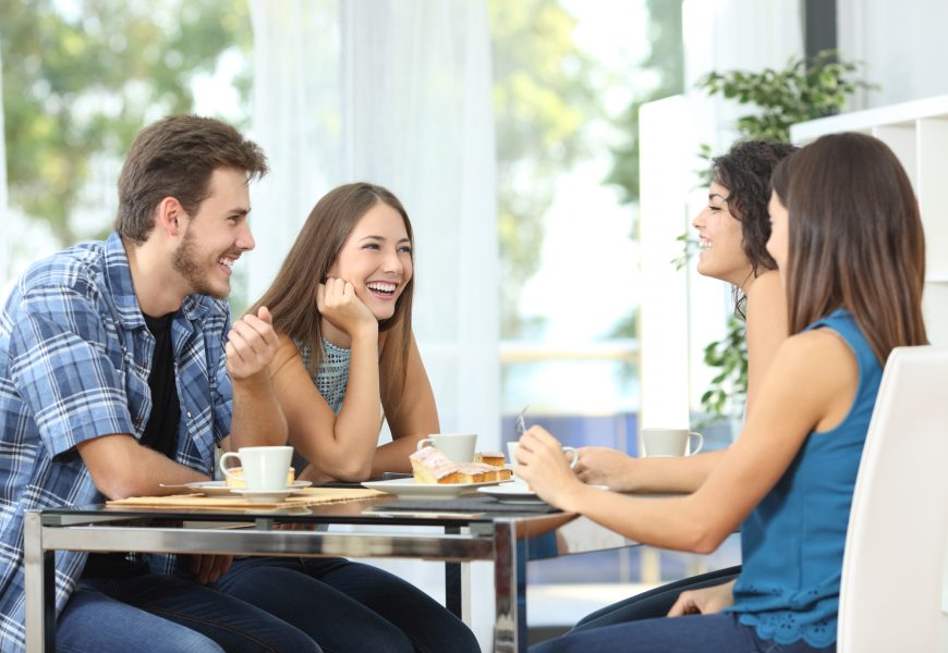 The Tiny Conversation Habits That Instantly Make People Like You