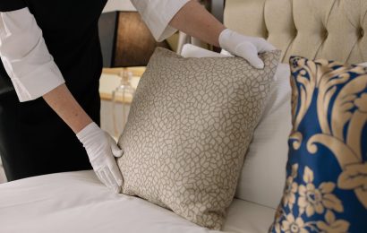 What Hotel Staff Do When You’re Not in the Room – Real Cases That Expose Serious Safety Risks (Don’t Ignore This) What Hotel Staff Do When You’re Not in the Room – Real Cases That Expose Serious Safety Risks (Don’t Ignore This)