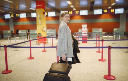 14 Essential Items to Pack in Your Carry-On for a Stress-Free Flight (And 1 You’ll Regret Forgetting) 14 Essential Items to Pack in Your Carry-On for a Stress-Free Flight (And 1 You’ll Regret Forgetting)
