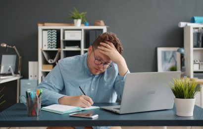 Small Business Owners Can Lose Years Trying to Grow – These 5 Mistakes Keep Them Stuck Small Business Owners Can Lose Years Trying to Grow – These 5 Mistakes Keep Them Stuck