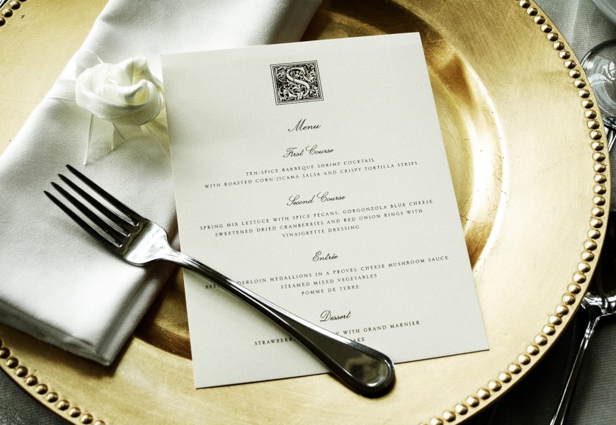 Restaurant Menus Are Not Just Food Lists – These Tricks Make You Spend More Before You Notice Restaurant Menus Are Not Just Food Lists – These Tricks Make You Spend More Before You Notice