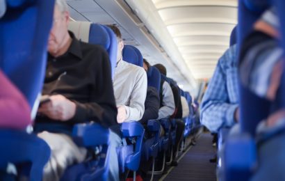 Just When You Think Airplane Behavior Can’t Get Any Worse – These Passengers Prove You Wrong Just When You Think Airplane Behavior Can’t Get Any Worse – These Passengers Prove You Wrong