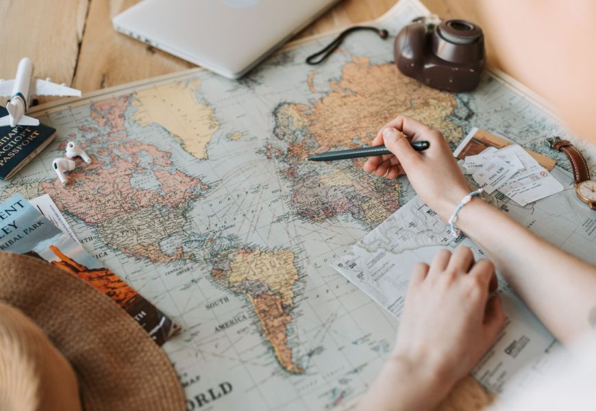 People Keep Asking AI to Plan Their Trips – 9 Mistakes That Can Cost You Time, Money, or a Bad Hotel Area People Keep Asking AI to Plan Their Trips – 9 Mistakes That Can Cost You Time, Money, or a Bad Hotel Area