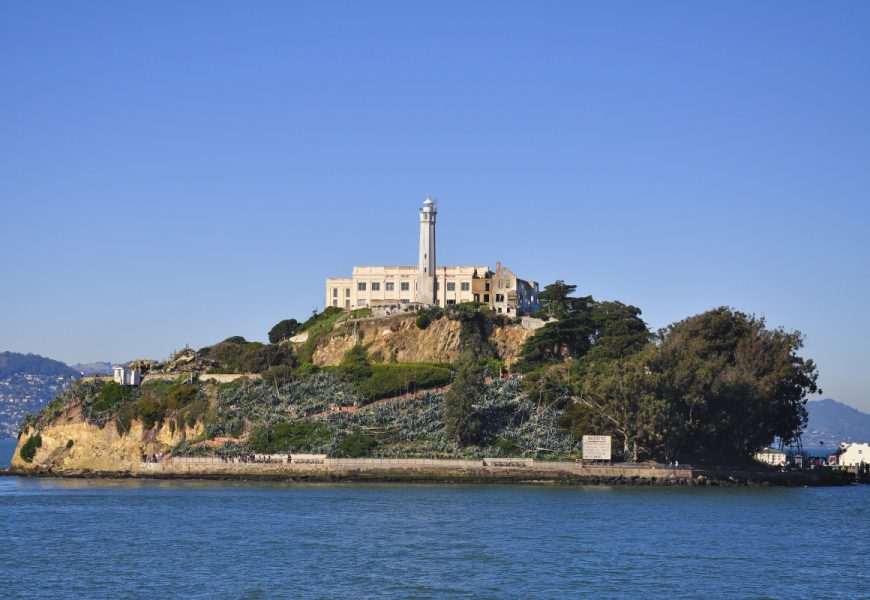 25 Famous Landmark Names and What They Actually Mean in the Local Language