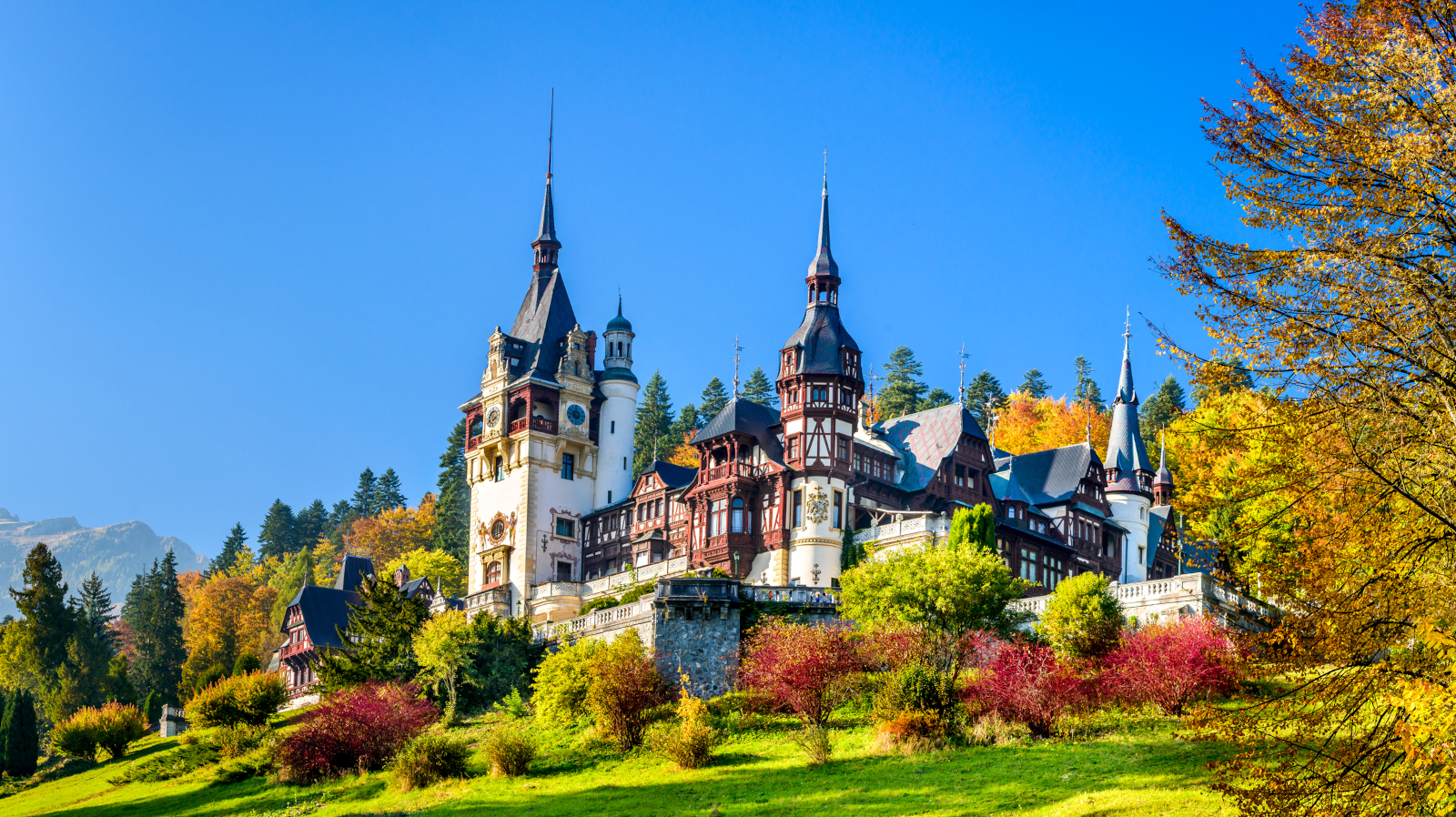 Peleș Castle in Sinaia Romania for an article about Romanian proverbs and sayings