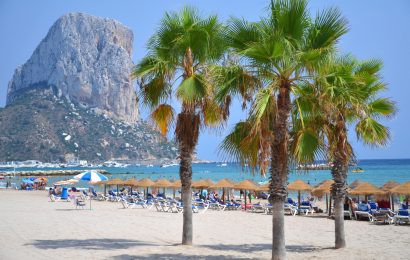 This Spanish Resort Is Cracking Down on the ‘Towel War’ – Tourists Could Return to Find Their Beach Gear Gone This Spanish Resort Is Cracking Down on the ‘Towel War’ – Tourists Could Return to Find Their Beach Gear Gone