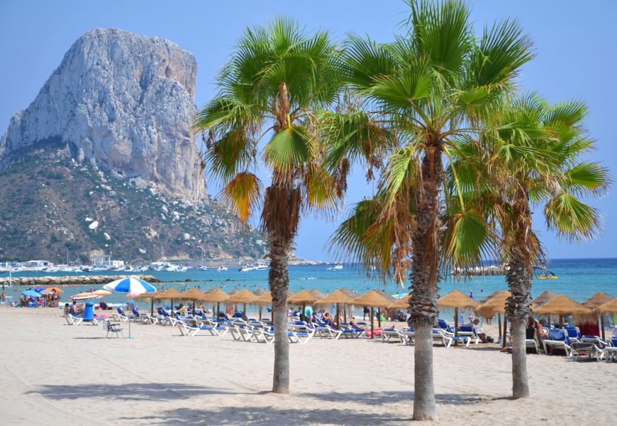 This Spanish Resort Is Cracking Down on the ‘Towel War’ – Tourists Could Return to Find Their Beach Gear Gone This Spanish Resort Is Cracking Down on the ‘Towel War’ – Tourists Could Return to Find Their Beach Gear Gone