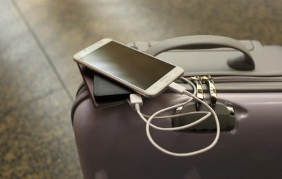 Flying With a Power Bank? Airlines Let You Bring It – But Some Won’t Let You Use It